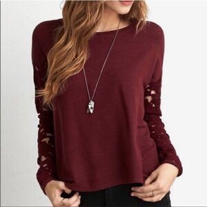 AE maroon sweater